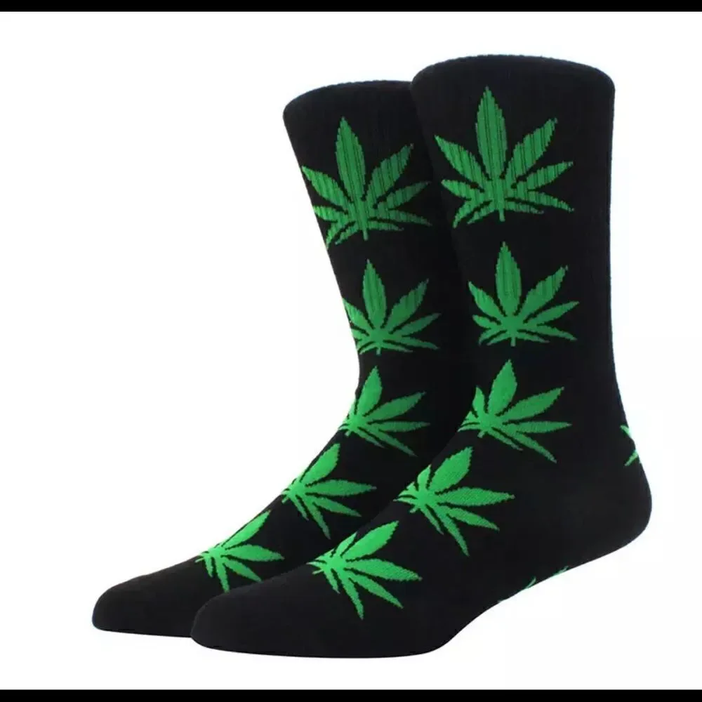 1 pair Unisex Weed Socks Street Fashion Skateboard